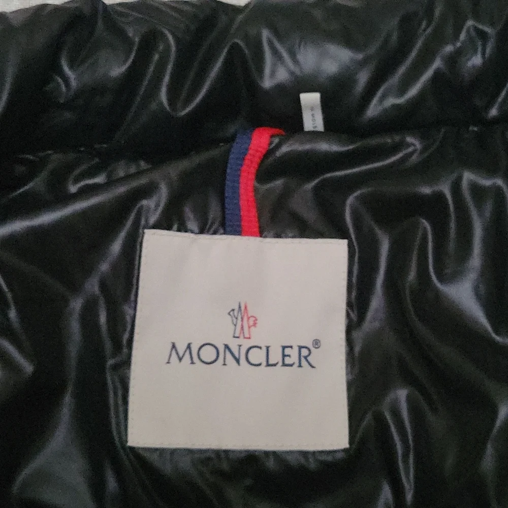 Moncler Ghany vest - Picture 4 of 6